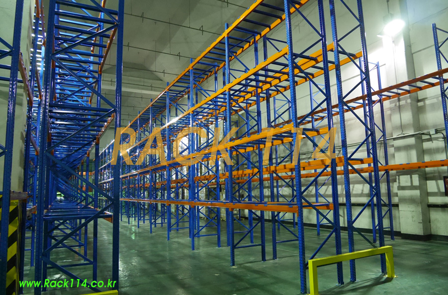 김포공항 화물청사  Pallet rack 설치 썸네일